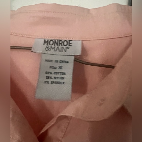 MONROE & MAIN Shirt - Picture 5 of 6